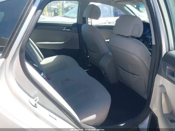 5NPE24AF3HH560118 2017 HYUNDAI SONATA - Image 8