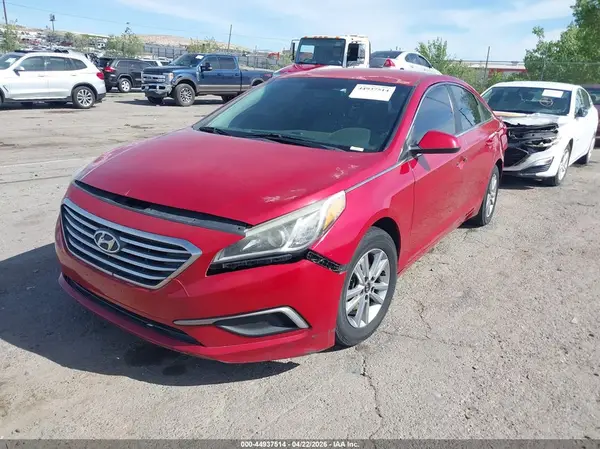 5NPE24AF3HH560782 2017 HYUNDAI SONATA - Image 2