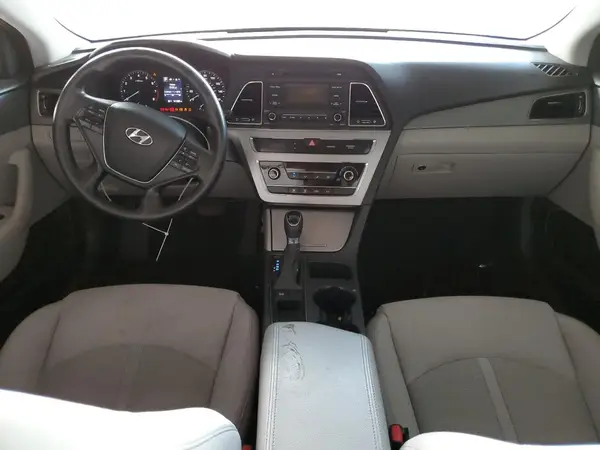 5NPE24AF3HH561625 2017 HYUNDAI SONATA - Image 8