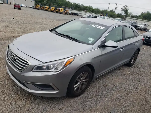 5NPE24AF3HH563763 2017 HYUNDAI SONATA - Image 1