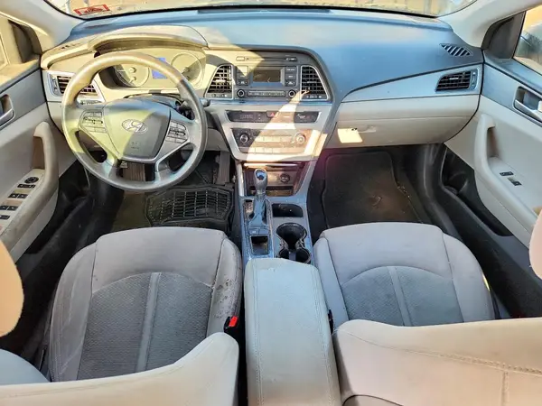 5NPE24AF3HH566775 2017 HYUNDAI SONATA - Image 8