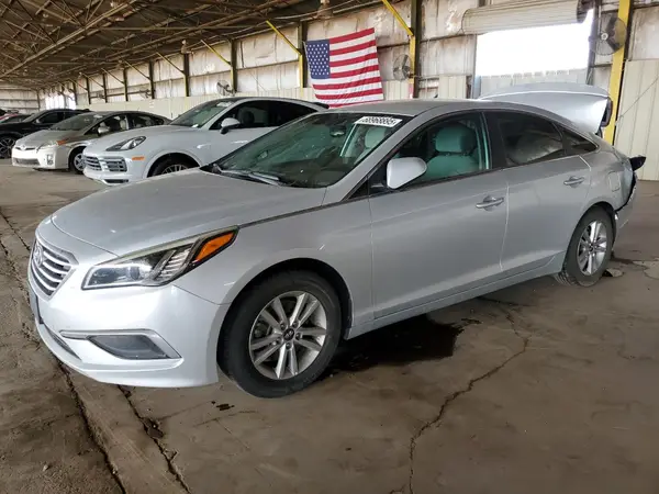 5NPE24AF3HH569630 2017 HYUNDAI SONATA - Image 1