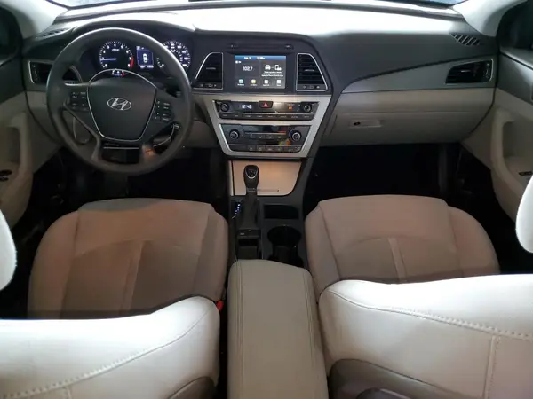 5NPE24AF3HH569630 2017 HYUNDAI SONATA - Image 8
