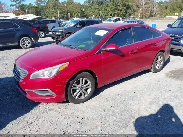 5NPE24AF3HH570115 2017 HYUNDAI SONATA - Image 2