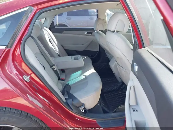 5NPE24AF3HH570115 2017 HYUNDAI SONATA - Image 8