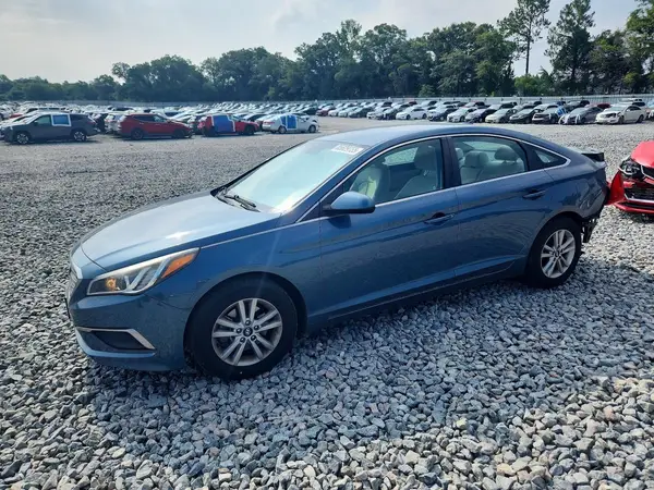5NPE24AF3HH570423 2017 HYUNDAI SONATA - Image 1