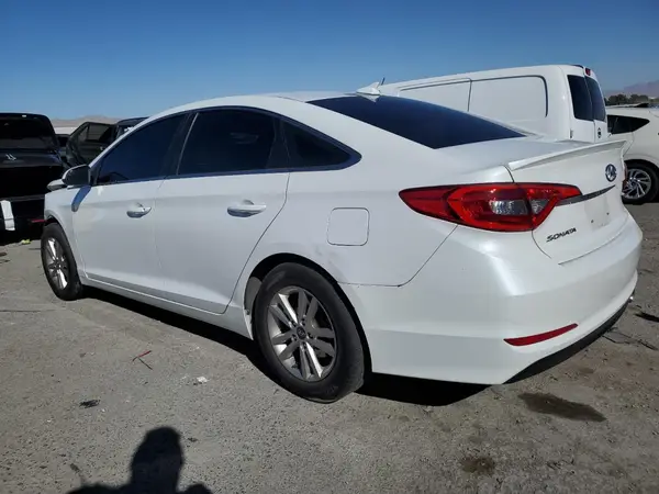 5NPE24AF3HH572317 2017 HYUNDAI SONATA - Image 2