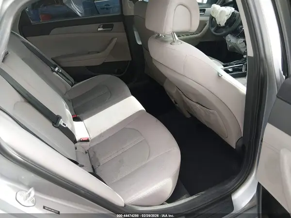 5NPE24AF3HH572737 2017 HYUNDAI SONATA - Image 8