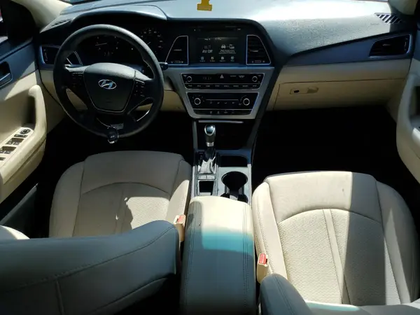 5NPE24AF3HH573340 2017 HYUNDAI SONATA - Image 8