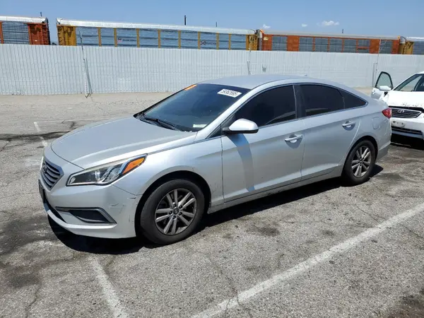 5NPE24AF3HH574455 2017 HYUNDAI SONATA - Image 1