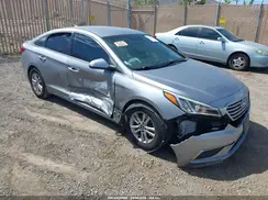 5NPE24AF3HH574990 2017 HYUNDAI SONATA