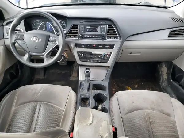 5NPE24AF3HH578635 2017 HYUNDAI SONATA - Image 8