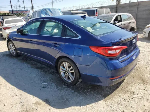 5NPE24AF3HH580157 2017 HYUNDAI SONATA - Image 2