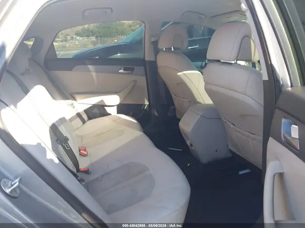 5NPE24AF3HH580689 2017 HYUNDAI SONATA - Image 8