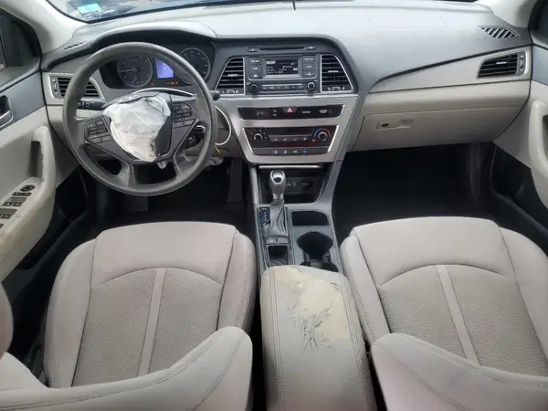 5NPE24AF3HH580739 2017 HYUNDAI SONATA - Image 8
