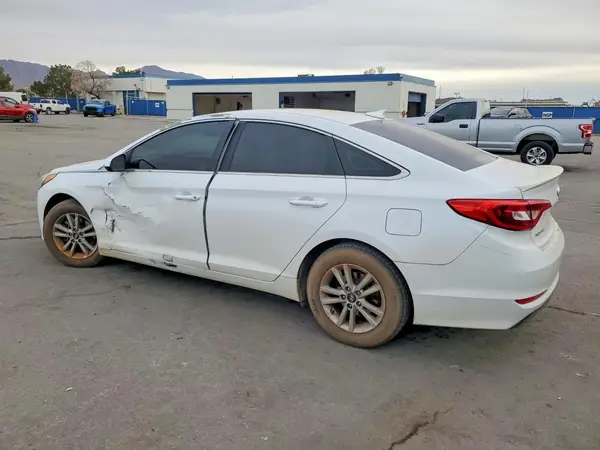 5NPE24AF3HH581650 2017 HYUNDAI SONATA - Image 2