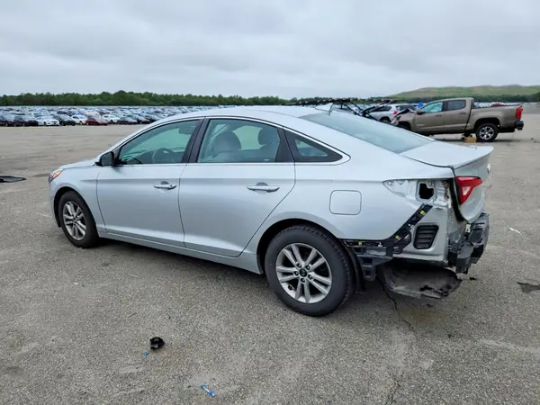 5NPE24AF3HH581941 2017 HYUNDAI SONATA - Image 2