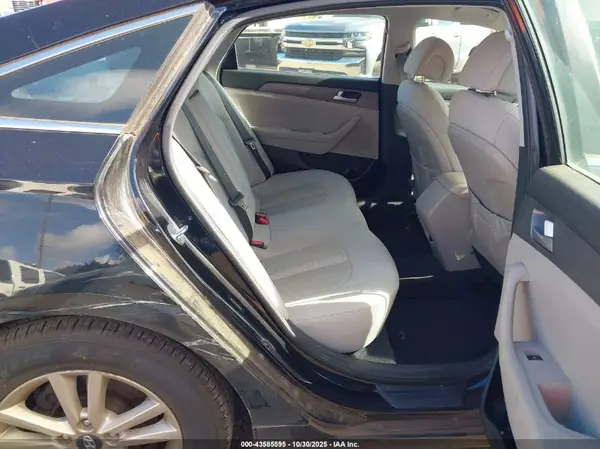 5NPE24AF3HH587352 2017 HYUNDAI SONATA - Image 8