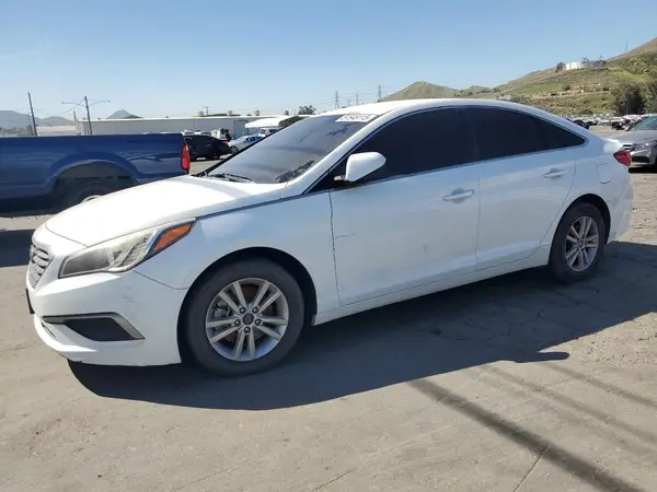 5NPE24AF3HH587755 2017 HYUNDAI SONATA - Image 1
