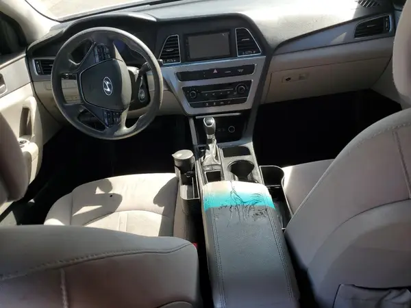 5NPE24AF3HH587755 2017 HYUNDAI SONATA - Image 8