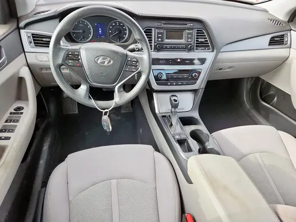 5NPE24AF3HH592003 2017 HYUNDAI SONATA - Image 8