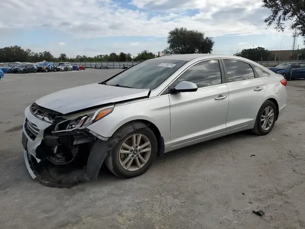 5NPE24AF3HH595368 2017 HYUNDAI SONATA - Image 1