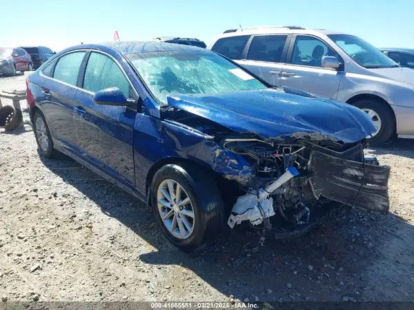 5NPE24AF3JH599328 2018 HYUNDAI SONATA - Image 1