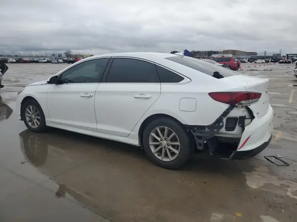 5NPE24AF3JH600008 2018 HYUNDAI SONATA - Image 2