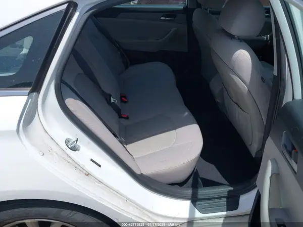 5NPE24AF3JH600672 2018 HYUNDAI SONATA - Image 8