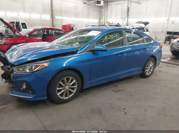 5NPE24AF3JH600848 2018 HYUNDAI SONATA - Image 2