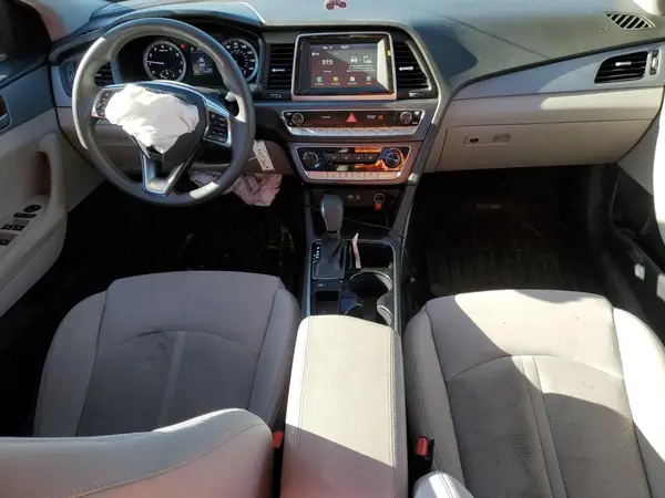 5NPE24AF3JH606505 2018 HYUNDAI SONATA - Image 8