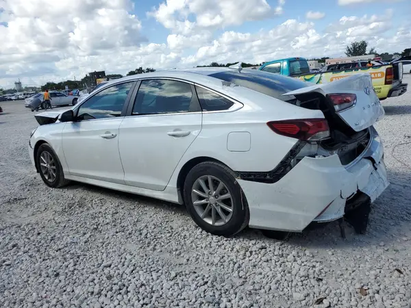 5NPE24AF3JH609629 2018 HYUNDAI SONATA - Image 2