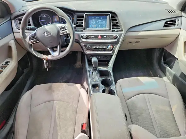 5NPE24AF3JH611820 2018 HYUNDAI SONATA - Image 8