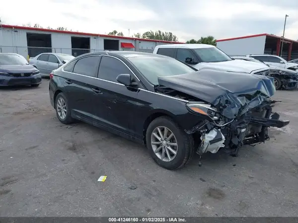 5NPE24AF3JH616158 2018 HYUNDAI SONATA - Image 1
