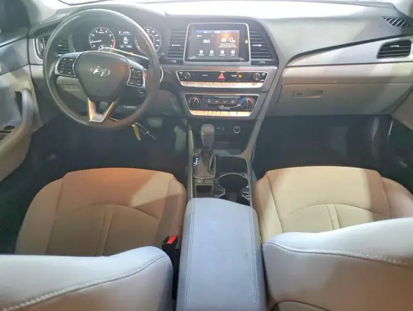 5NPE24AF3JH617052 2018 HYUNDAI SONATA - Image 8