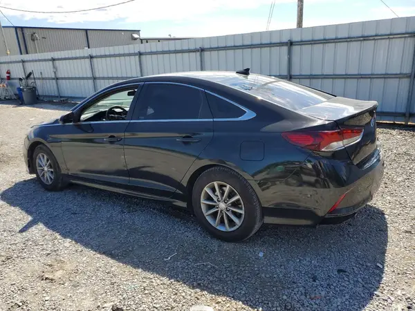 5NPE24AF3JH621389 2018 HYUNDAI SONATA - Image 2