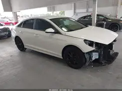 5NPE24AF3JH622252 2018 HYUNDAI SONATA