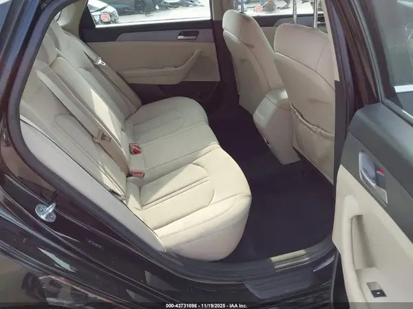 5NPE24AF3JH627662 2018 HYUNDAI SONATA - Image 8