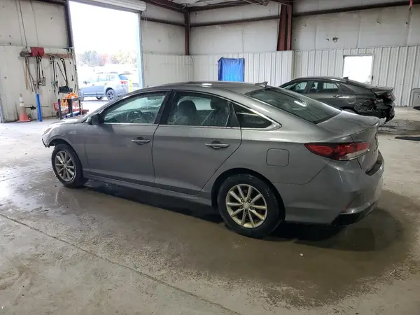 5NPE24AF3JH628827 2018 HYUNDAI SONATA - Image 2