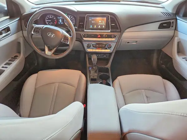 5NPE24AF3JH632229 2018 HYUNDAI SONATA - Image 8