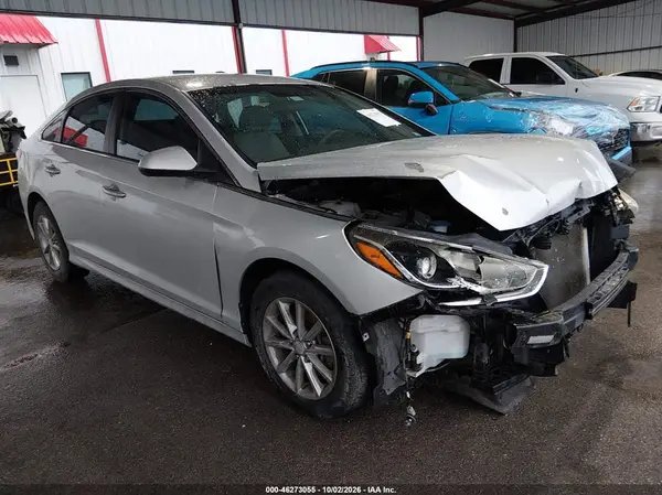 5NPE24AF3JH634448 2018 HYUNDAI SONATA - Image 1