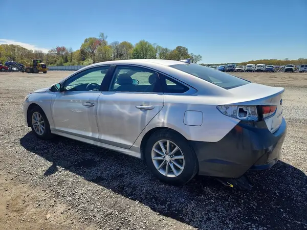 5NPE24AF3JH644669 2018 HYUNDAI SONATA - Image 2