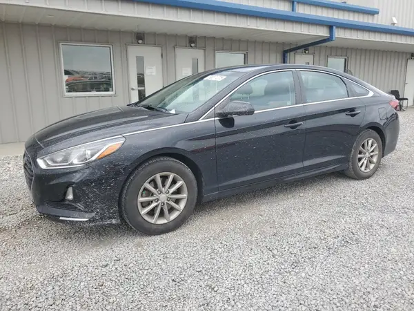 5NPE24AF3JH645742 2018 HYUNDAI SONATA - Image 1
