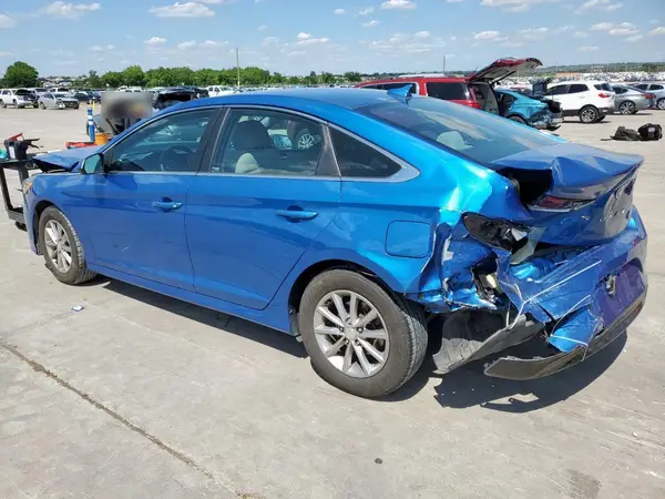 5NPE24AF3JH645823 2018 HYUNDAI SONATA - Image 2