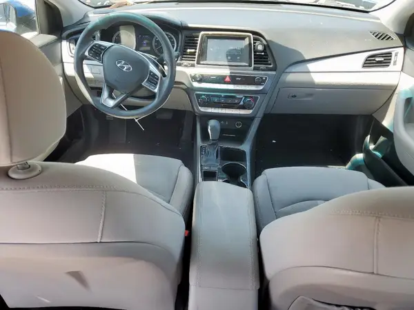 5NPE24AF3JH645823 2018 HYUNDAI SONATA - Image 8