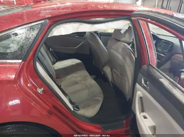 5NPE24AF3JH659527 2018 HYUNDAI SONATA - Image 8