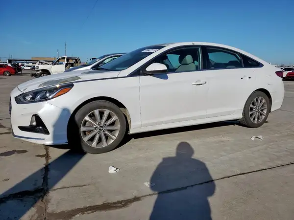 5NPE24AF3JH664341 2018 HYUNDAI SONATA - Image 1