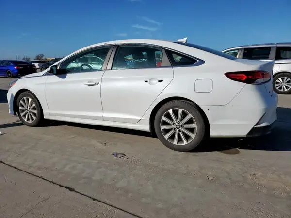 5NPE24AF3JH664341 2018 HYUNDAI SONATA - Image 2