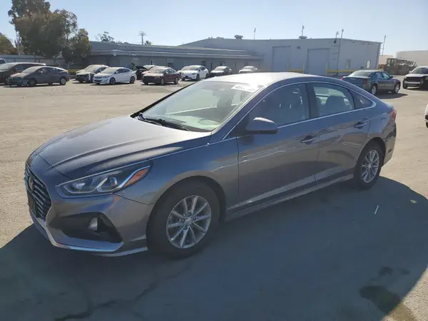 5NPE24AF3JH666834 2018 HYUNDAI SONATA - Image 1