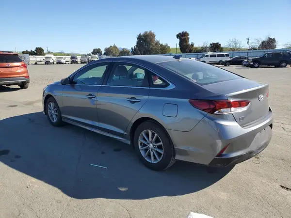 5NPE24AF3JH666834 2018 HYUNDAI SONATA - Image 2